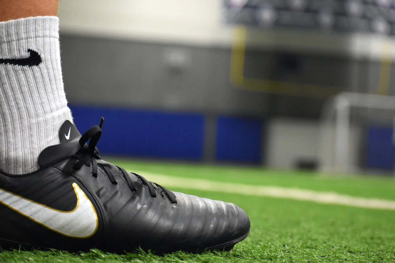 looking for quality football cleats