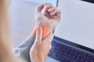 carpal tunnel early symptoms